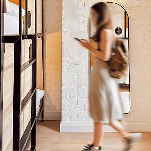 Dormitory Room Mixed